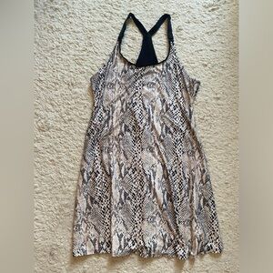 5/$20 snake print night gown dress